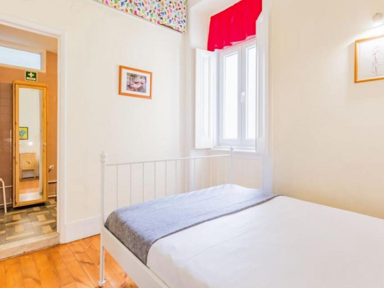Lisbon Boulevard Luaran gambar