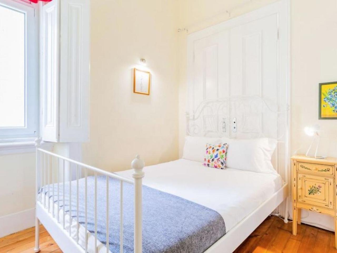 Lisbon Boulevard Luaran gambar
